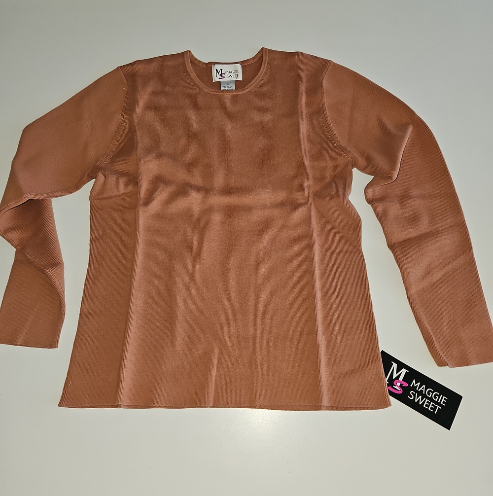 Maggie Sweet Women's Long Sleeve Crewneck Top
